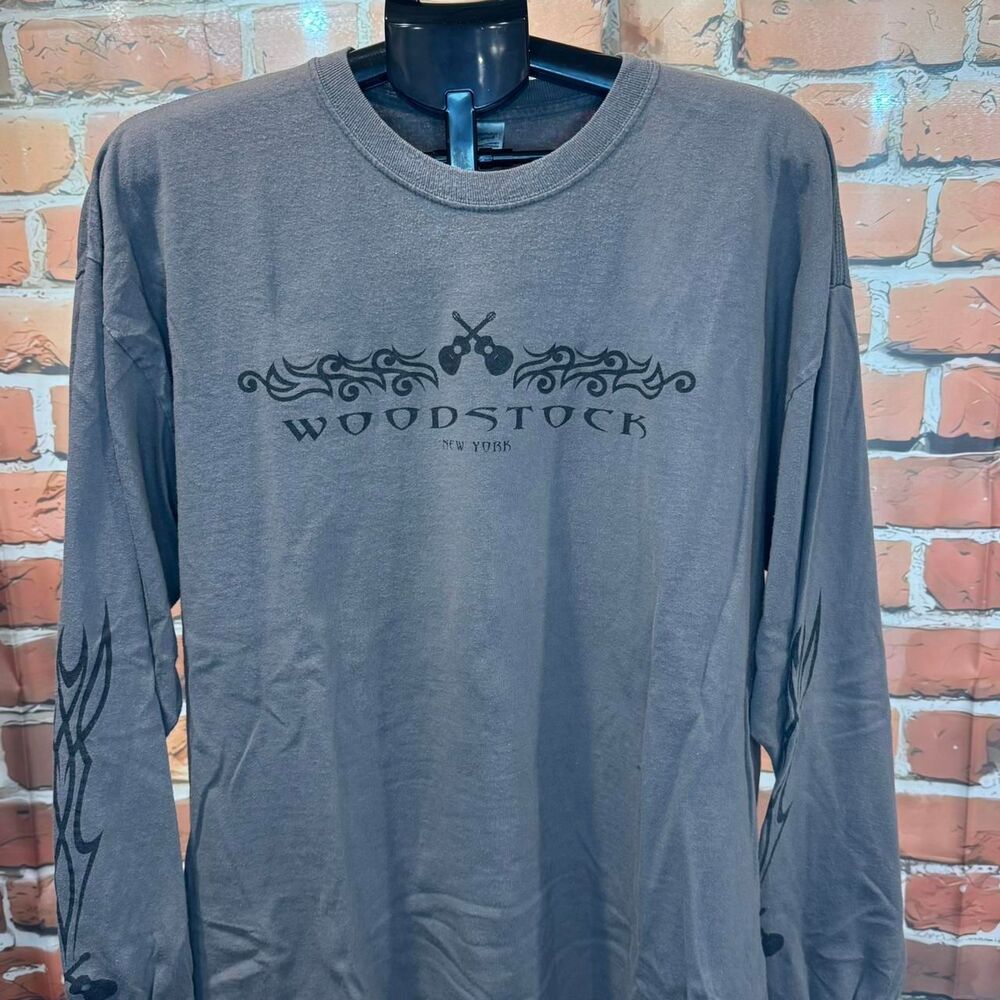 Woodstock Men's Brown and Grey T-shirt